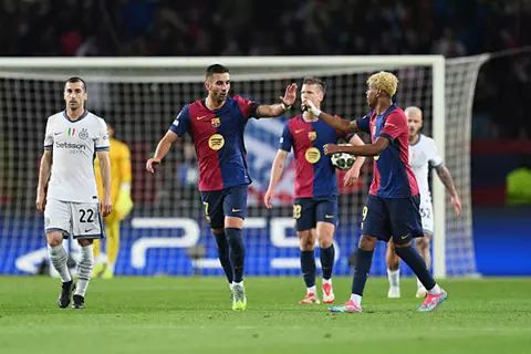 تأجيل الحسم للإياب.. تعادل مثير بين برشلونة وإنتر في نصف نهائي أبطال أوروبا